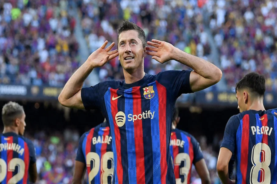 লেভানডফস্কি যাঁর মধ্যে বাবার ছায়া দেখেন