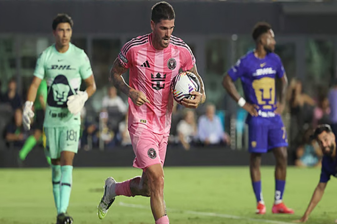 লিগস কাপের কোয়ার্টারে মেসির মিয়ামি