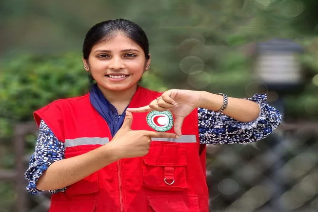 রেড ক্রিসেন্ট সোসাইটিতে চাকরি, বেতন ৮০,০০০